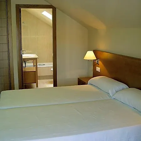 Hotel Trisquel